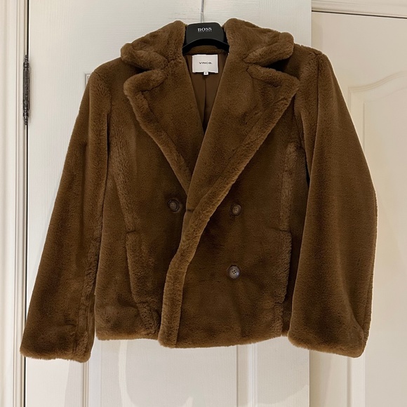 Vince Double Breasted Teddy Faux Fur Jacket/Coat, Size XS, Camel - Picture 2 of 15